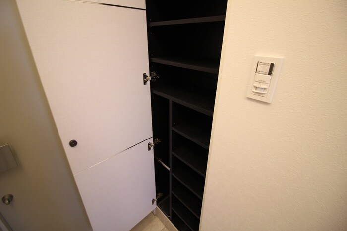 物件内観写真21　(靴箱)