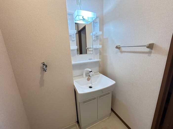 物件内観写真12　(洗面)