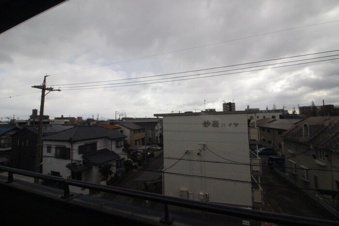 物件内観写真16　(室内からの展望)