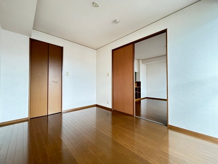 物件内観写真18　(居室)