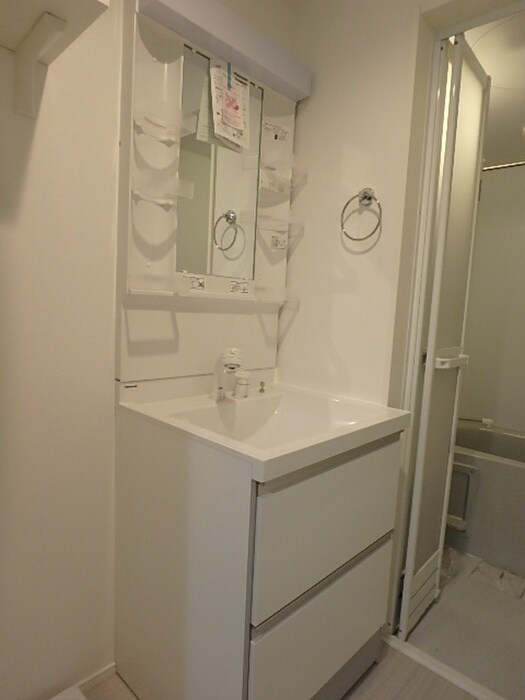 物件内観写真11　(洗面)