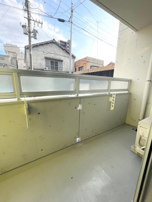 物件内観写真8　(ベランダ・バルコニー)