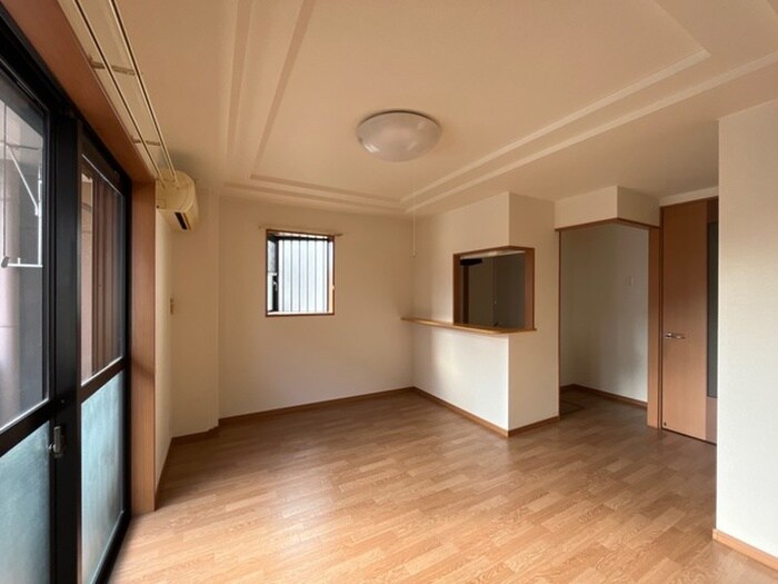 物件内観写真6　(居室)