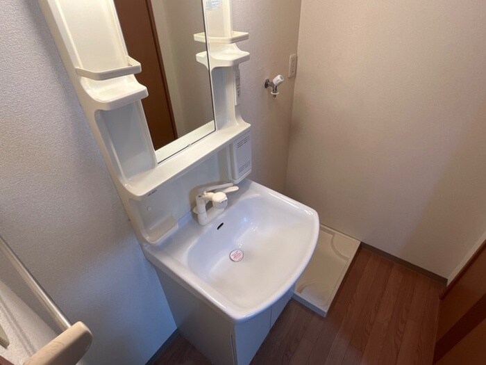 物件内観写真11　(洗面)