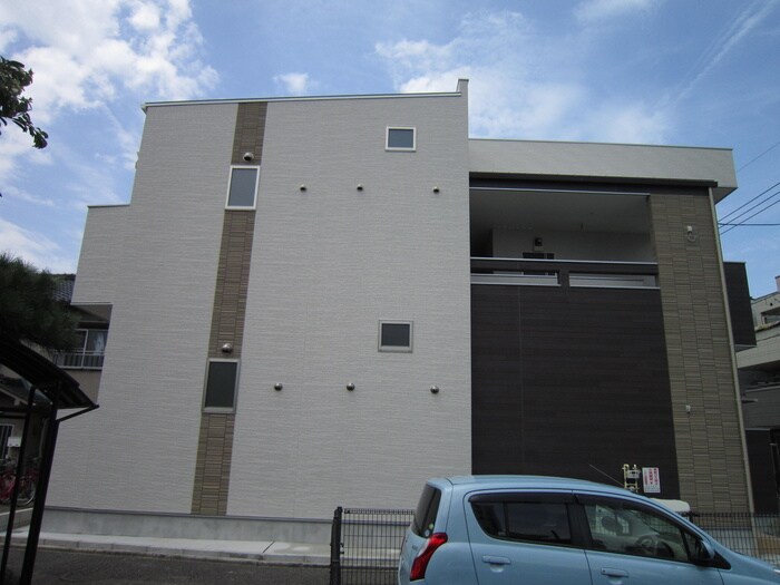 物件外観写真5　(外観写真)