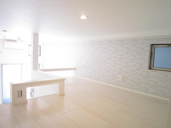 物件内観写真15　(ロフト)