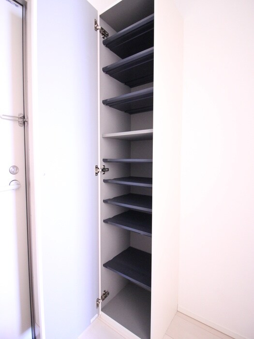 物件内観写真20　(靴箱)