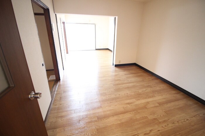 物件内観写真16　(居室)