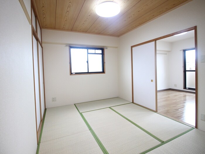 物件内観写真5　(居室)