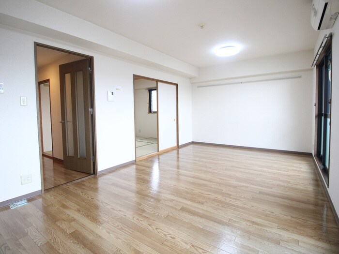 物件内観写真7　(居室)