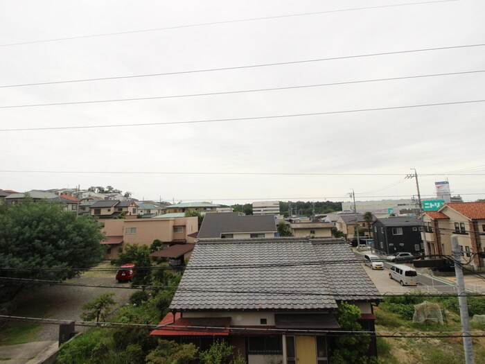 物件内観写真17　(室内からの展望)