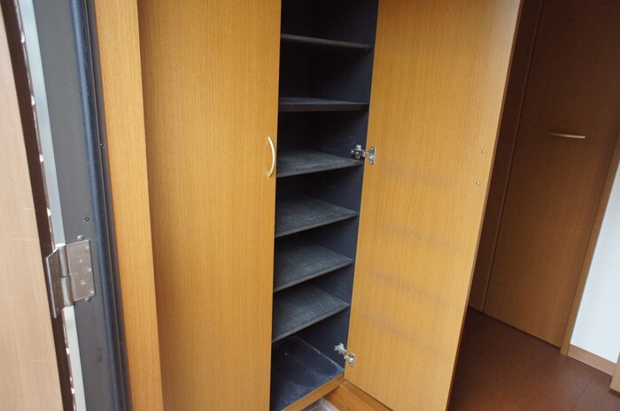 物件内観写真16　(靴箱)