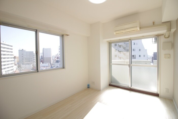 物件内観写真7　(居室)