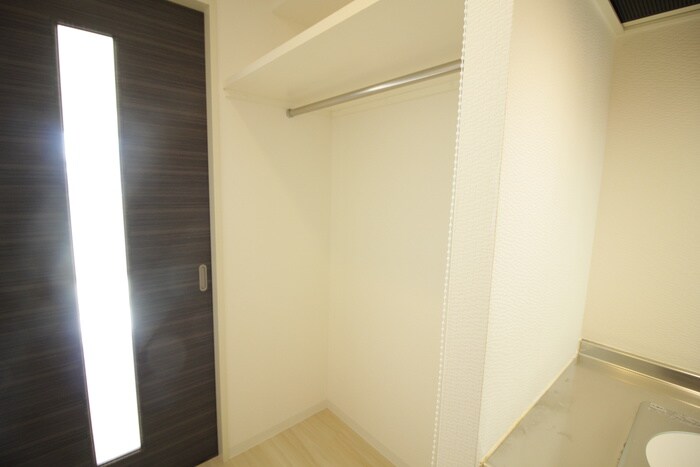 物件内観写真17　(収納)