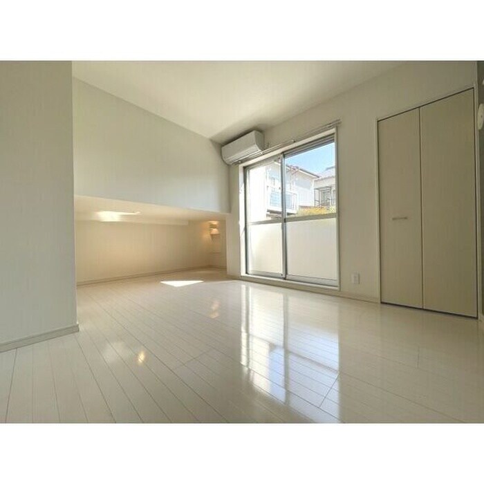 物件内観写真5　(居室)