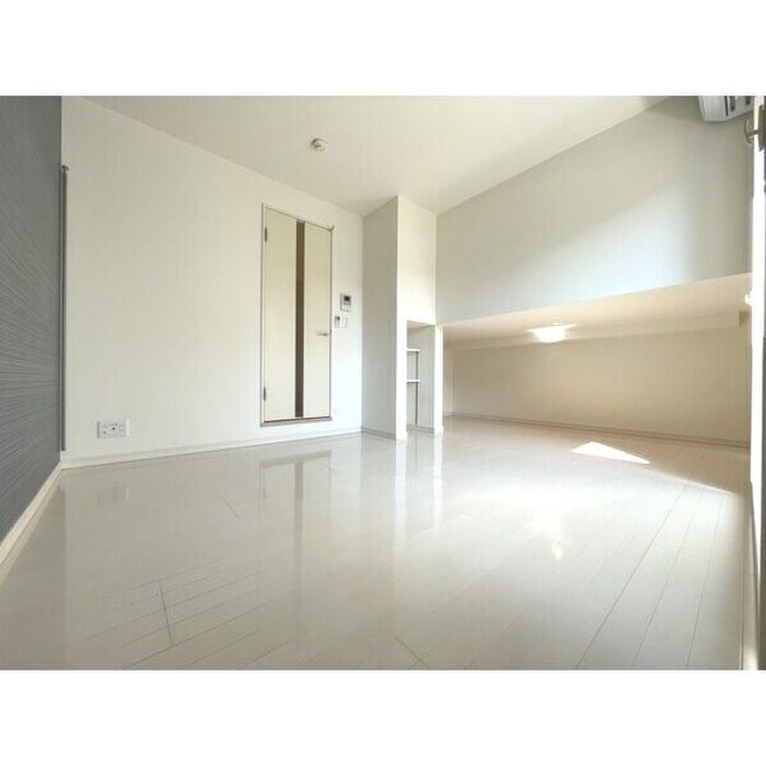 物件内観写真6　(居室)