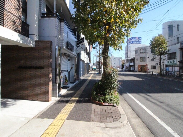 物件外観写真6　(周辺環境)