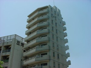 ヒョウノビル(2F－9F)外観写真