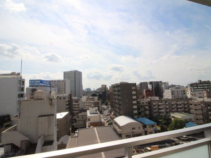 物件内観写真16　(室内からの展望)