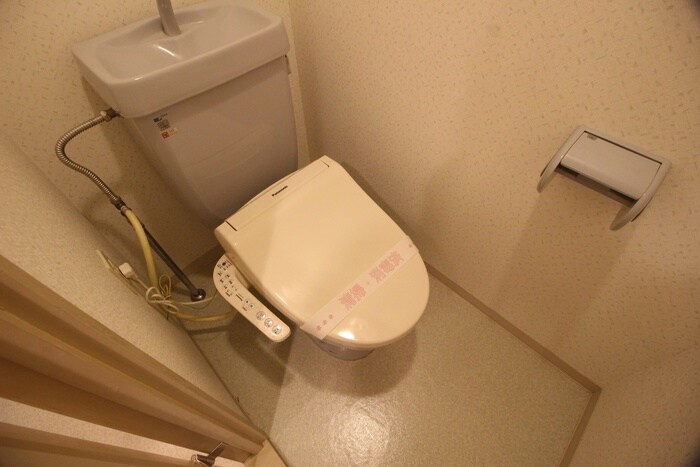 物件内観写真12　(トイレ)