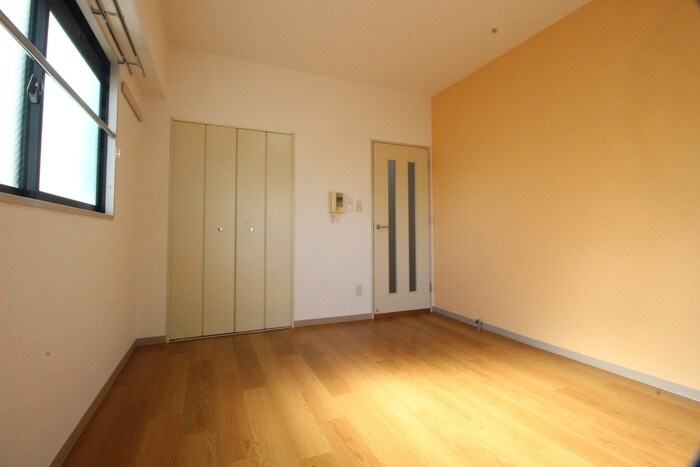 物件内観写真21　(居室)