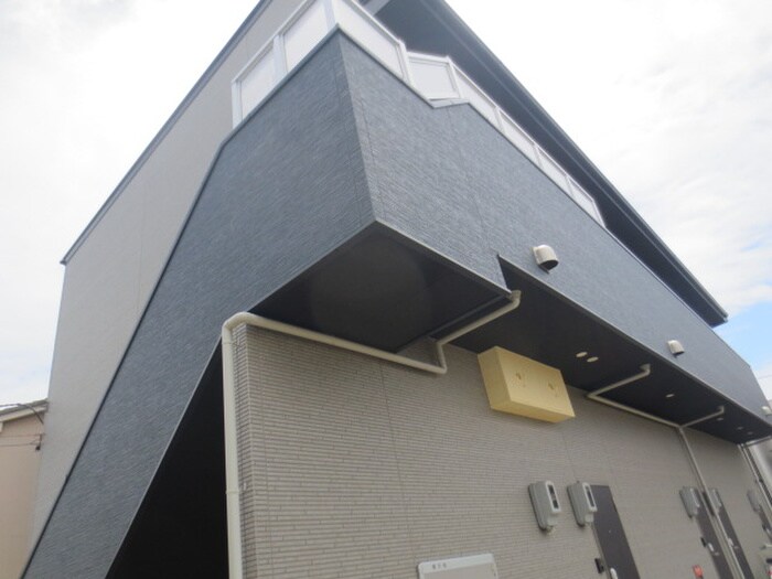 物件外観写真5　(外観写真)