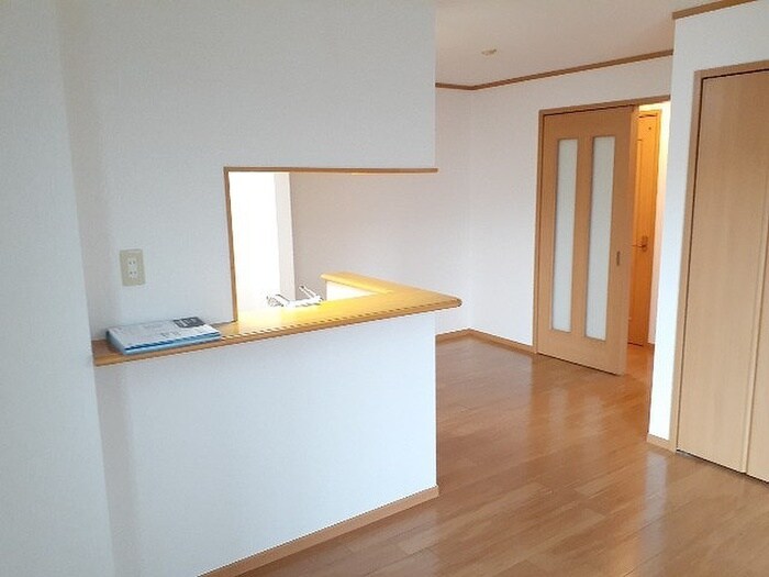 物件内観写真11　(居室)