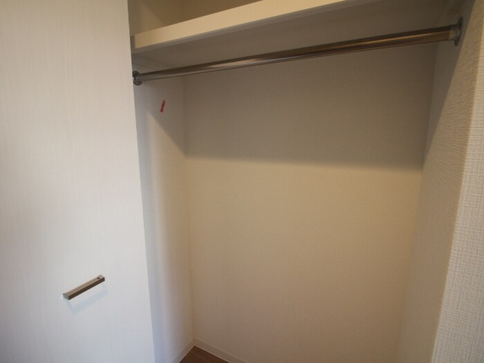 物件内観写真14　(収納)