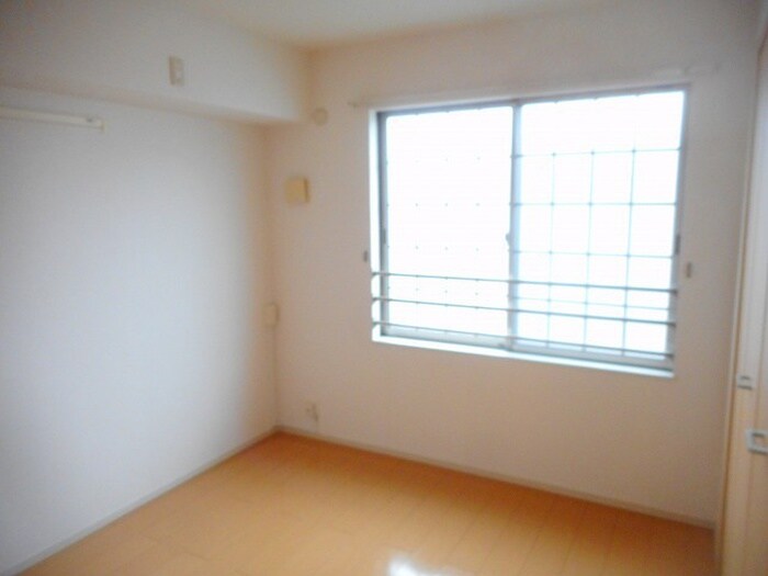 物件内観写真12　(居室)