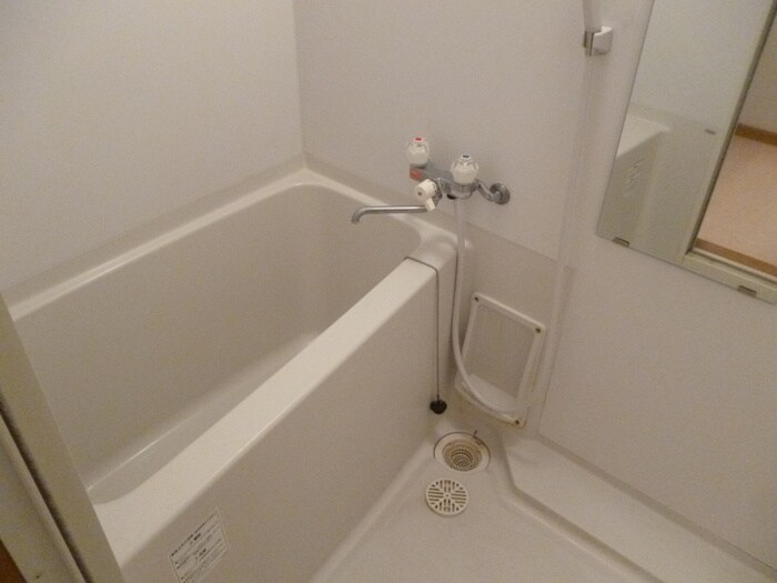 物件内観写真12　(バス／シャワールーム等)