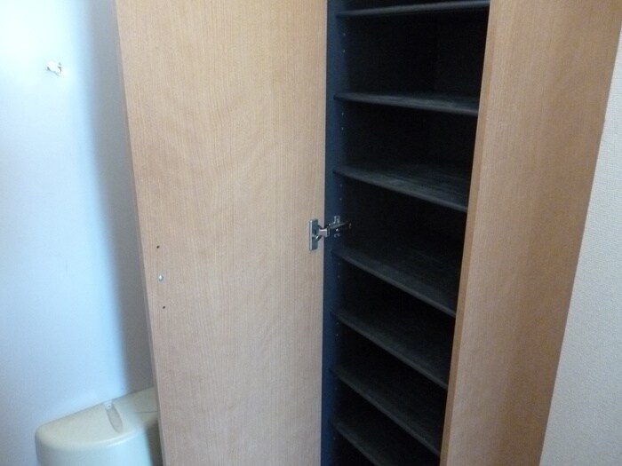 物件内観写真14　(靴箱)