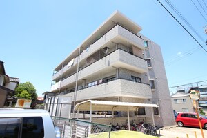 第５田中ビル外観写真