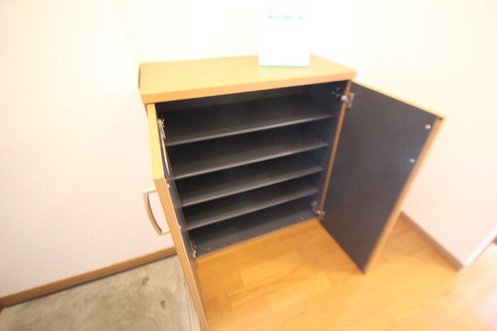 物件内観写真14　(靴箱)