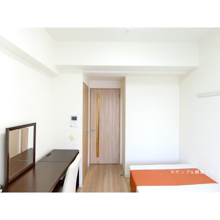 物件内観写真3　(居室)