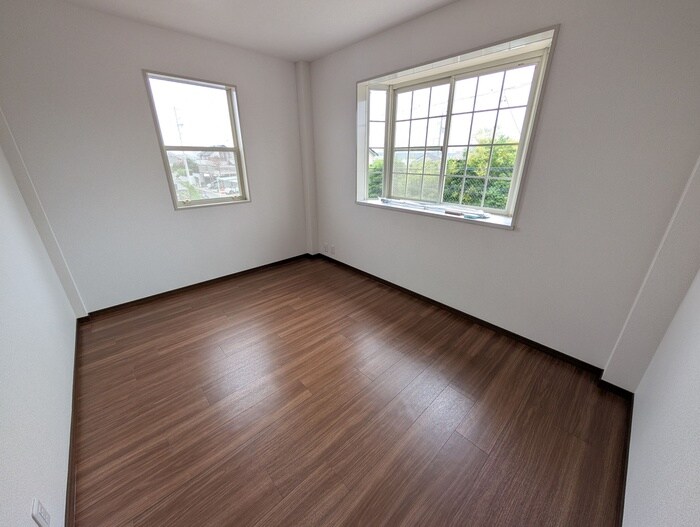 物件内観写真10　(居室)