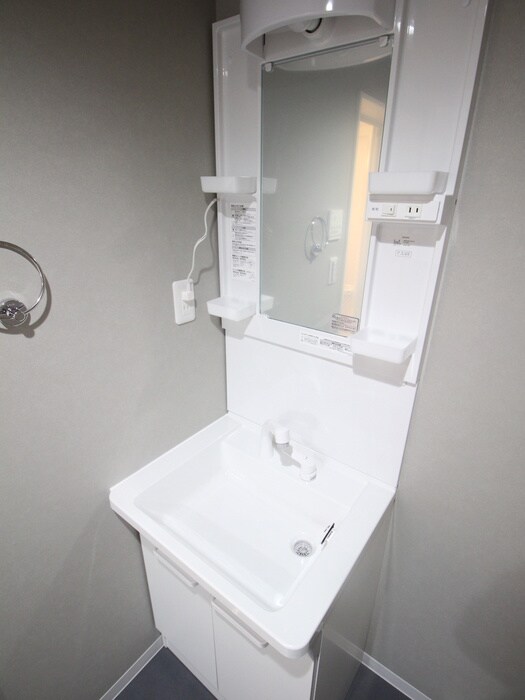 物件内観写真10　(洗面)