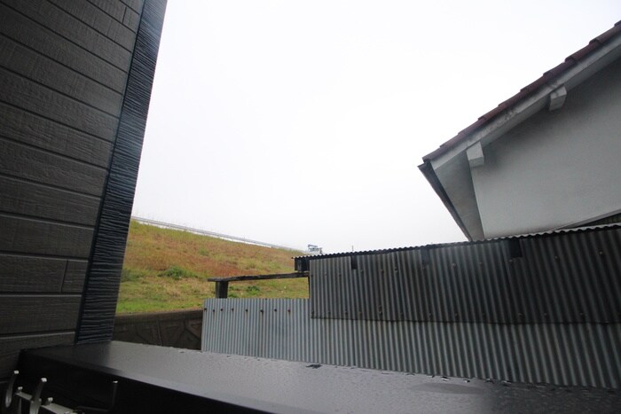 物件内観写真18　(室内からの展望)