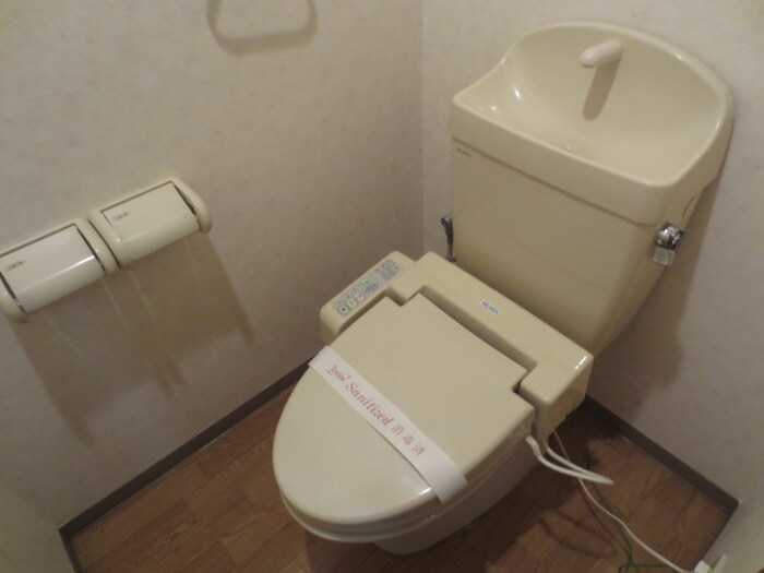 物件内観写真14　(トイレ)