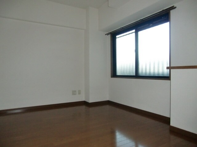 物件内観写真5　(居室)