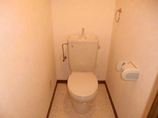 物件内観写真7　(トイレ)