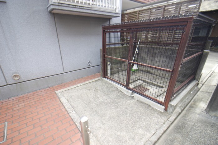 物件外観写真6　(建物設備)