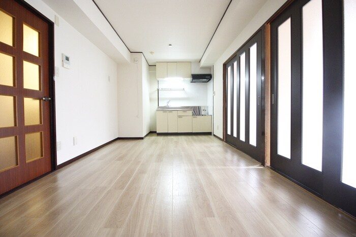 物件内観写真10　(内観写真)