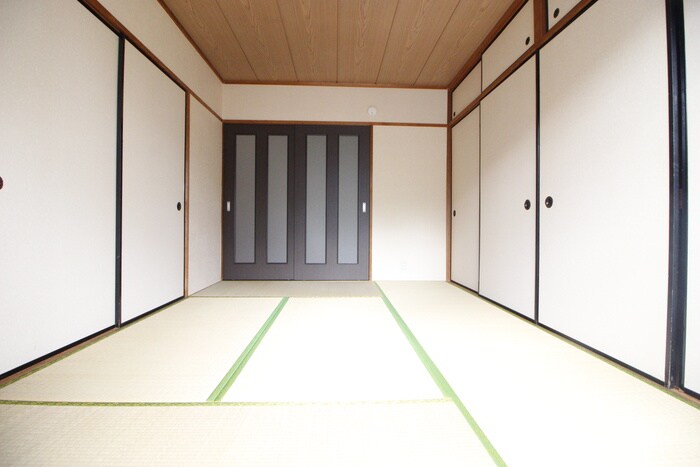 物件内観写真12　(居室)