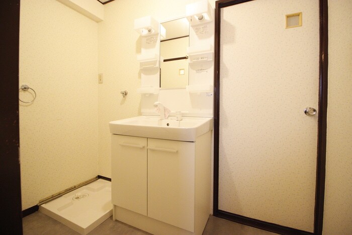 物件内観写真16　(洗面)