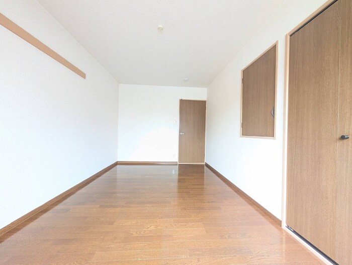 物件内観写真18　(居室)