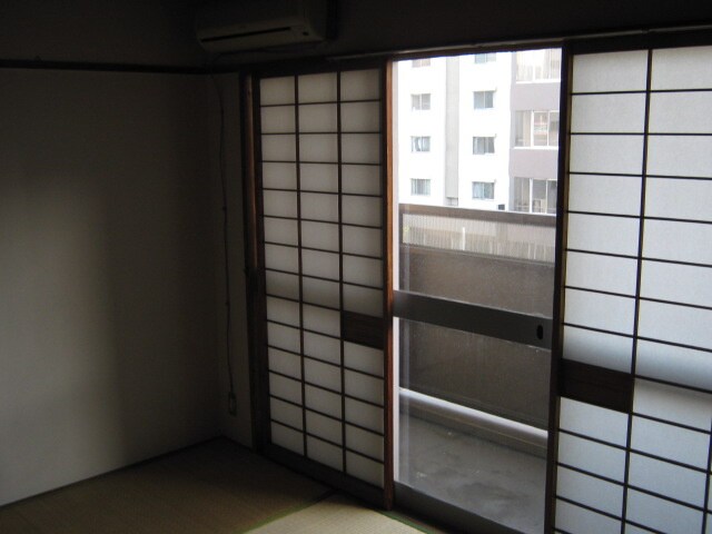 物件内観写真12　(居室)