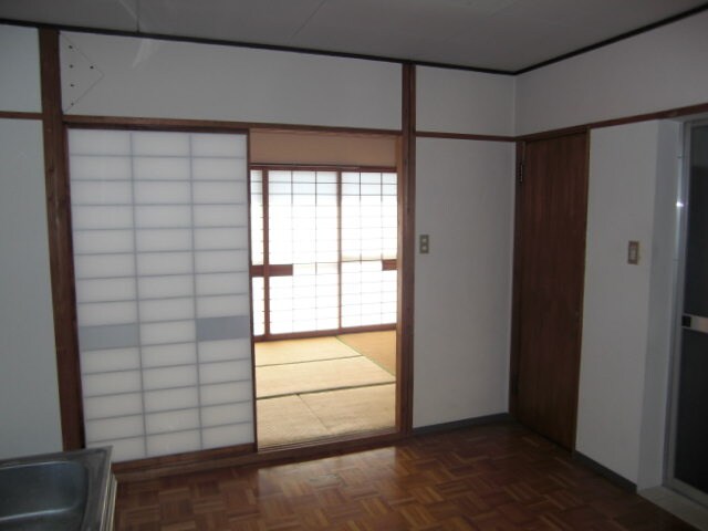 物件内観写真13　(居室)