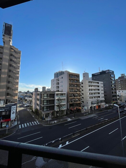 物件内観写真21　(室内からの展望)