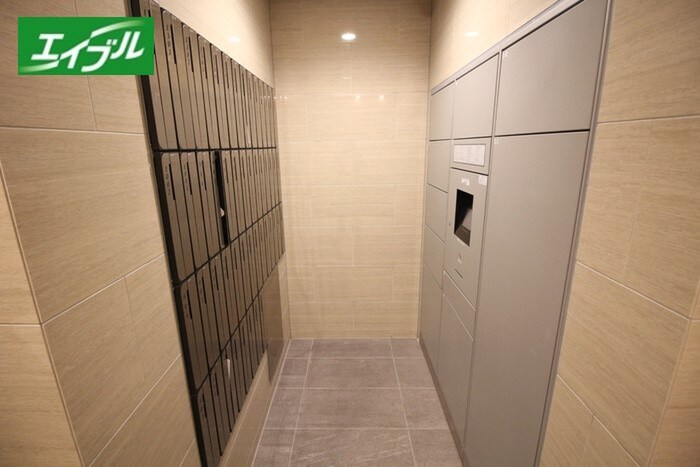 物件外観写真3　(建物設備)