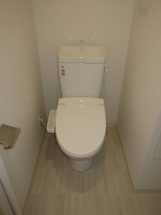 物件内観写真12　(トイレ)